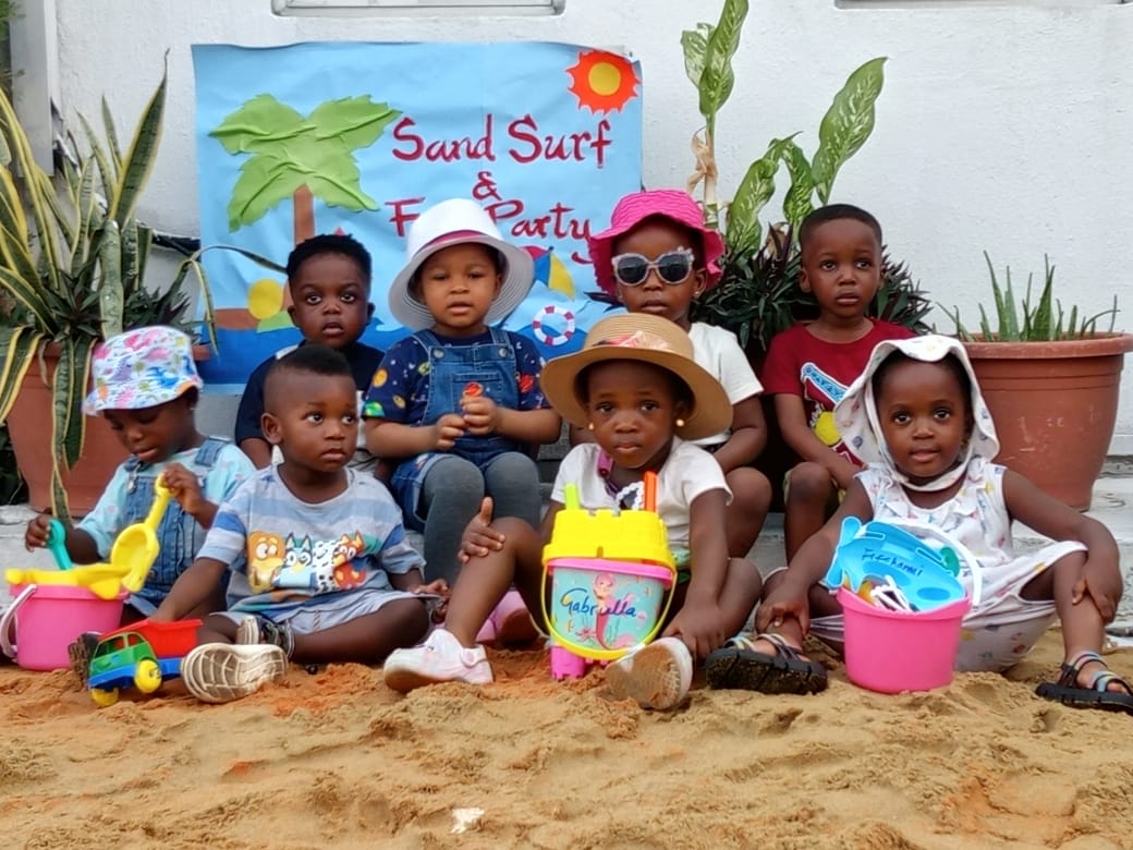 Sand surf & fun party